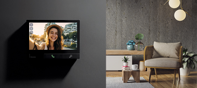 CLASSE 300X Smart connected video internal unit